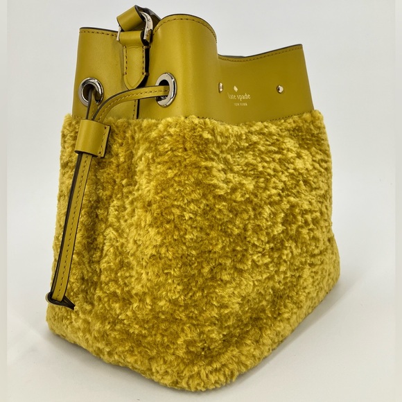 KATE SPADE Green Marti Bucket Bag - Picture 4 of 12